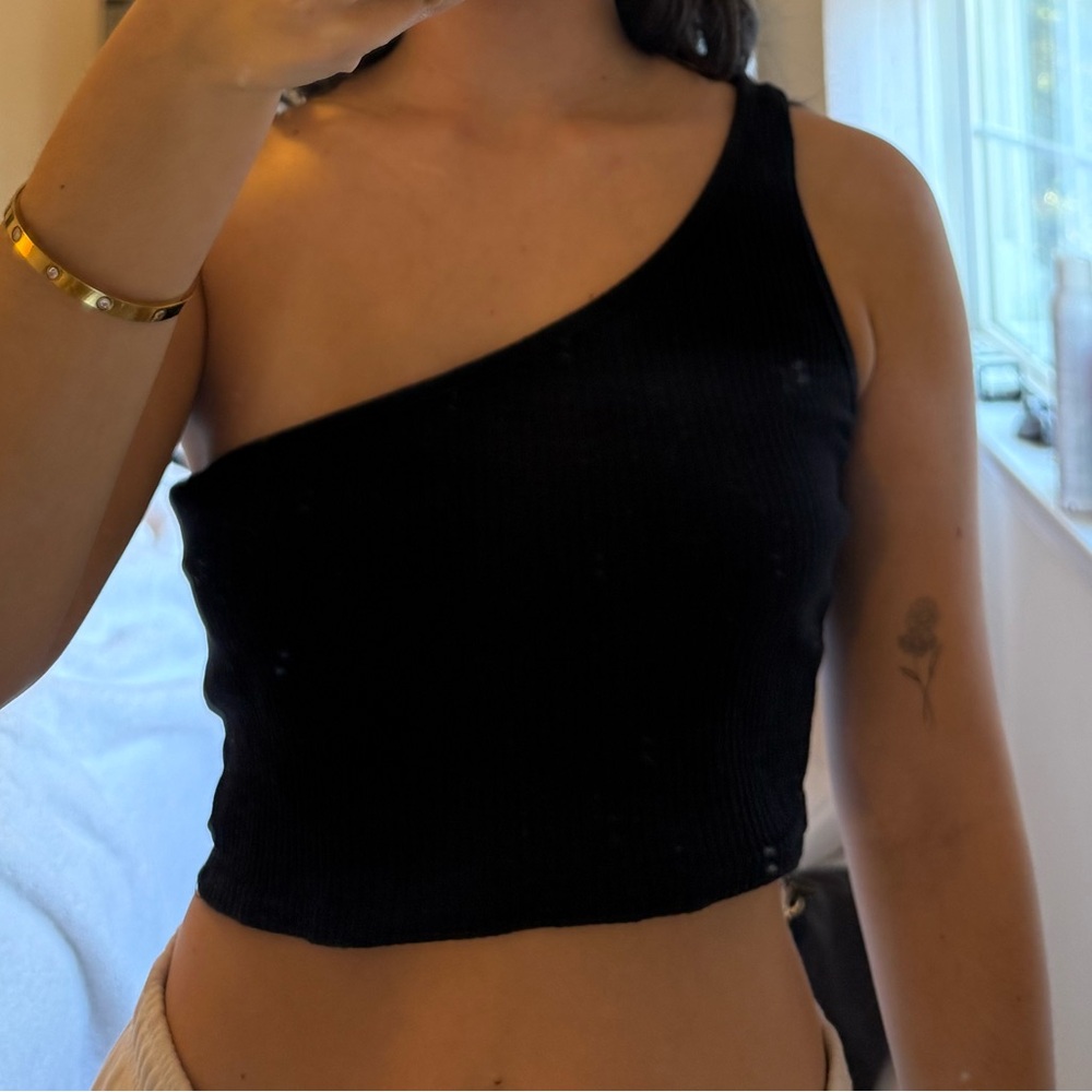 Aeropostle Black One-Shoulder Top